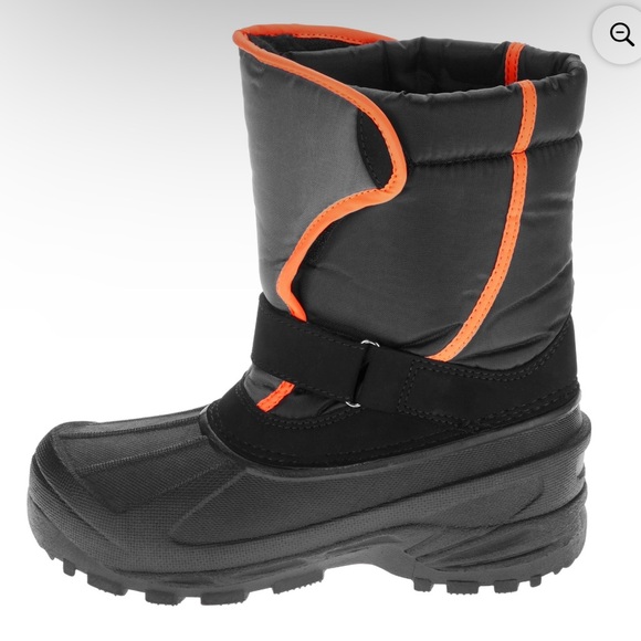 Boys' Essential Winter Boot - Picture 2 of 4